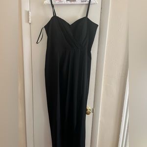 Classic, comfortable black dress!
